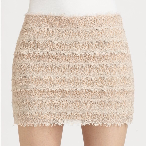 Haute hippie lace mini skirt - Picture 1 of 2
